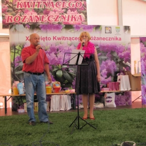 Występ wokalny Teresy Wujec i Krzysztofa Porady