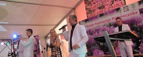 XI Święto Kwitnącego Różanecznika